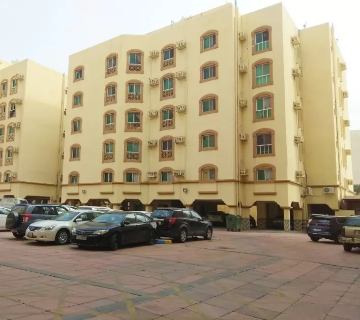 Résidentiel Propriété prête 3 chambres U / f Appartement  a louer au Al-Sadd , Doha #8143 - 1  image 